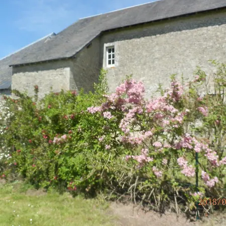 La Ferme De La Gronde بيت للعطل *